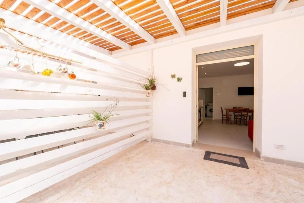 La Favorita Holiday House with pool