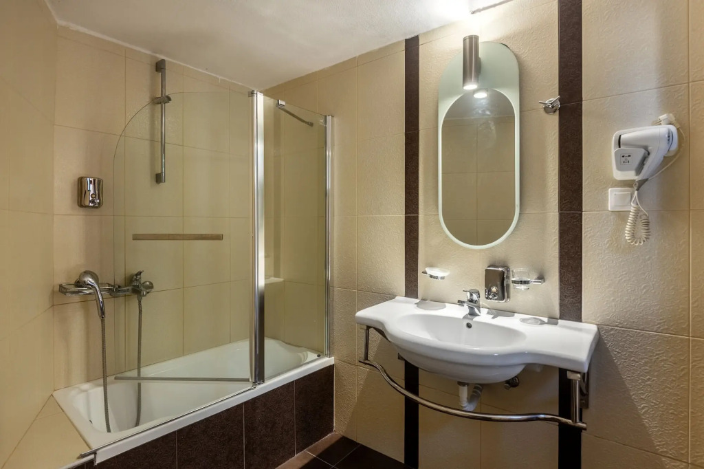 Toti Boutique Rooms