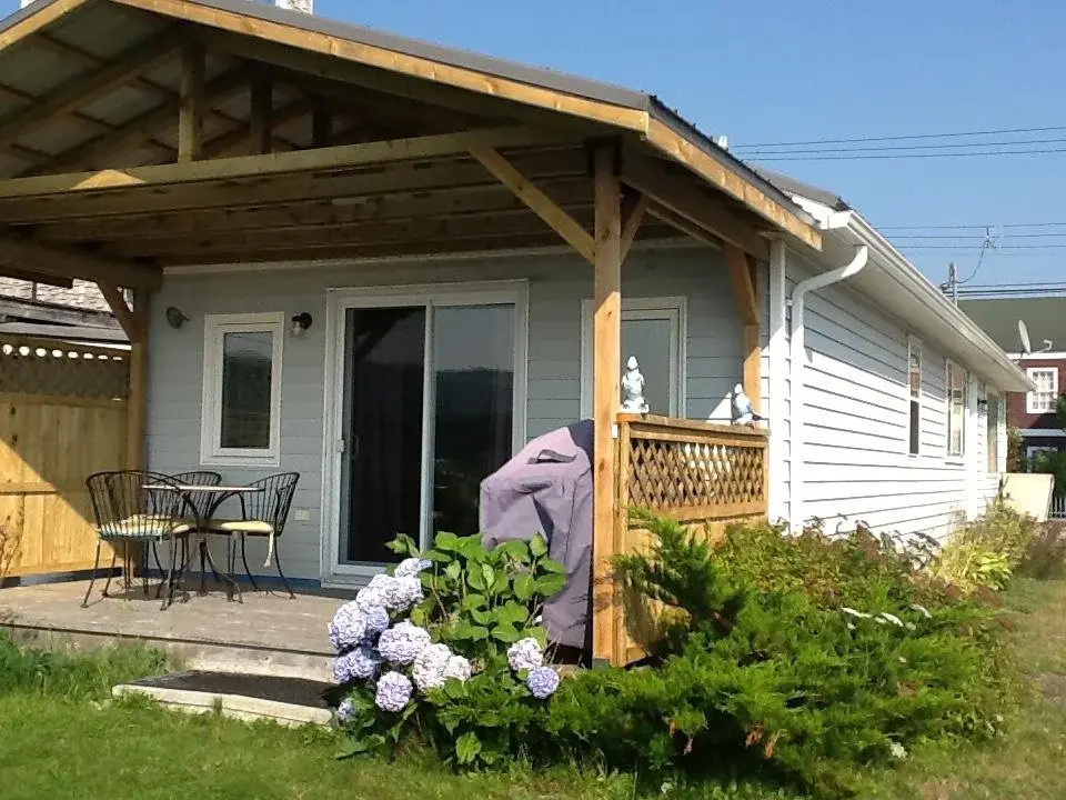 Tides and Time Vacation House