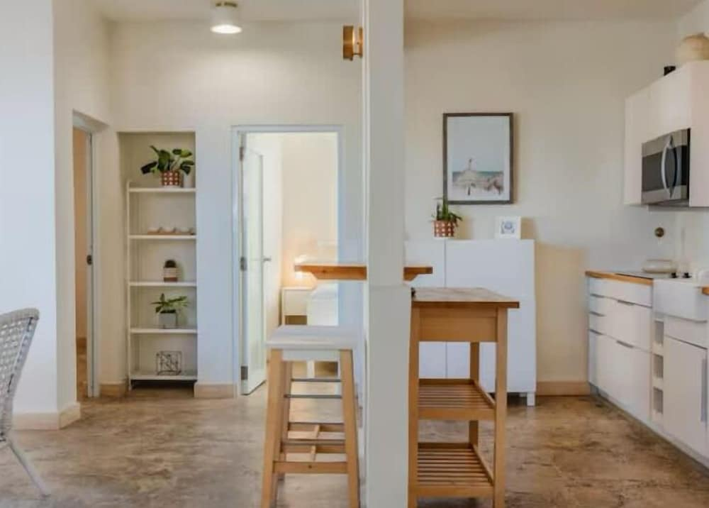 Pelegrina Beach Haus 6BR Chef Powered G SJ