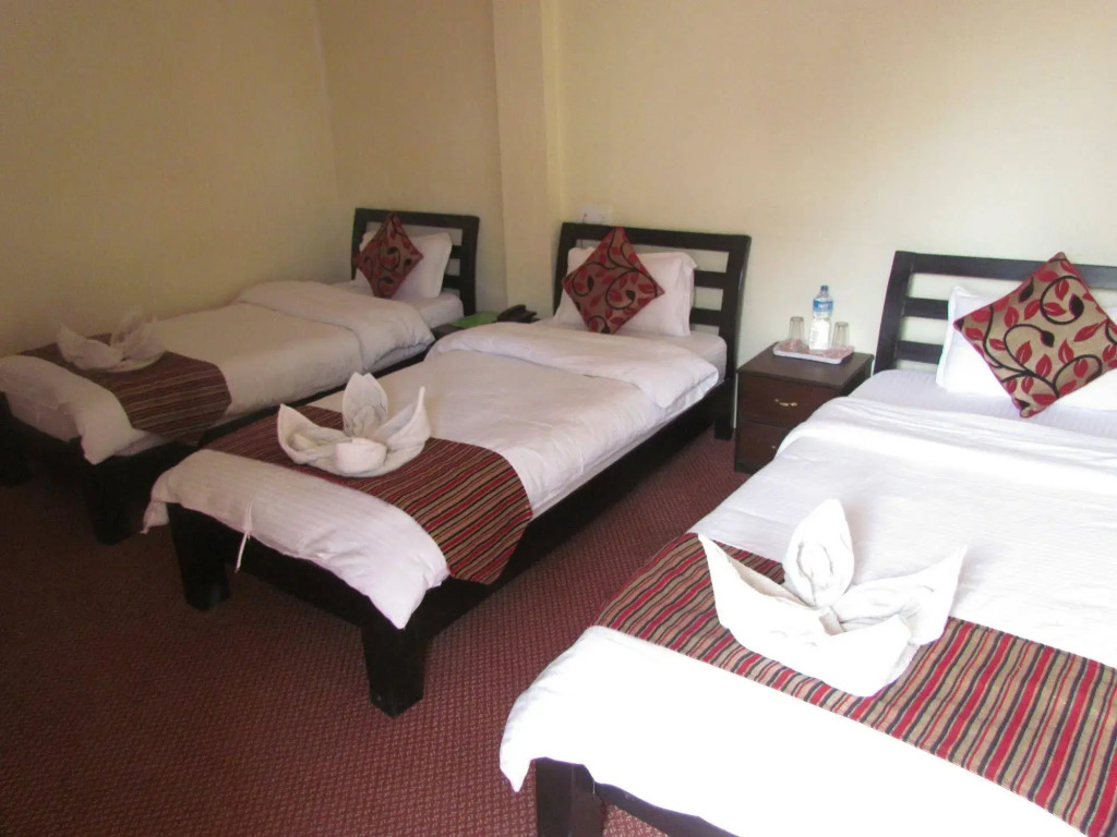 Traveler's Holiday Inn