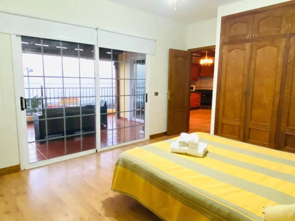 Tasteful holiday home in Adeje with hot tub