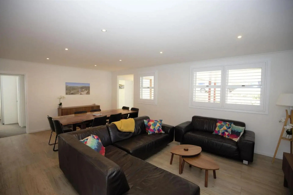 46 Banjo Patterson Crescent