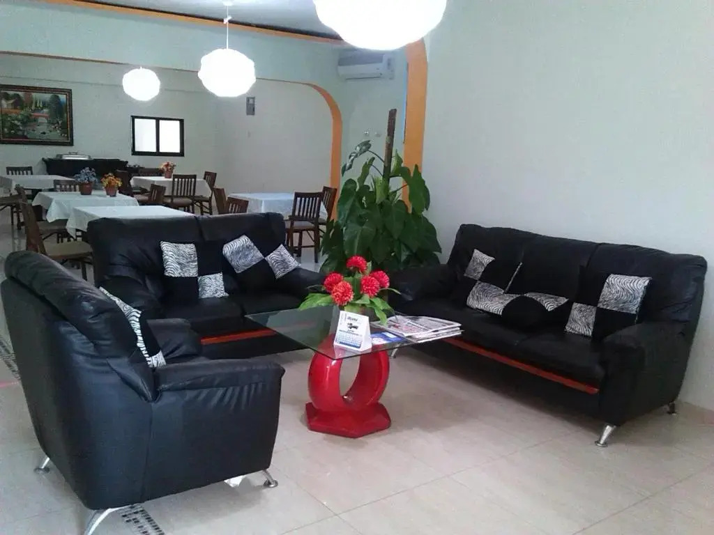 Hotel Renacer