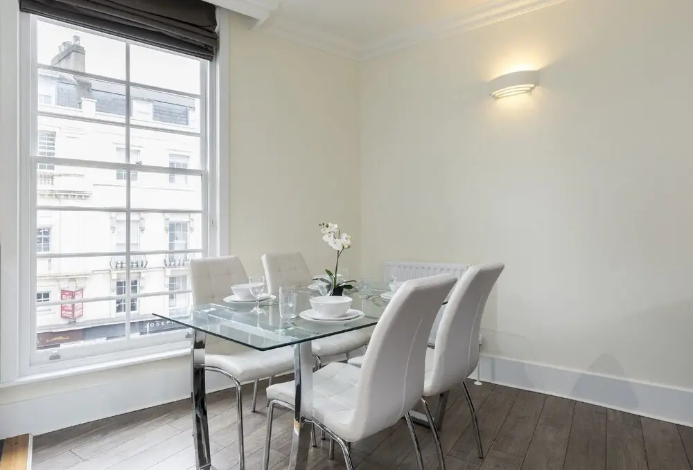 Oxford Street - Bloomsbury Apartment