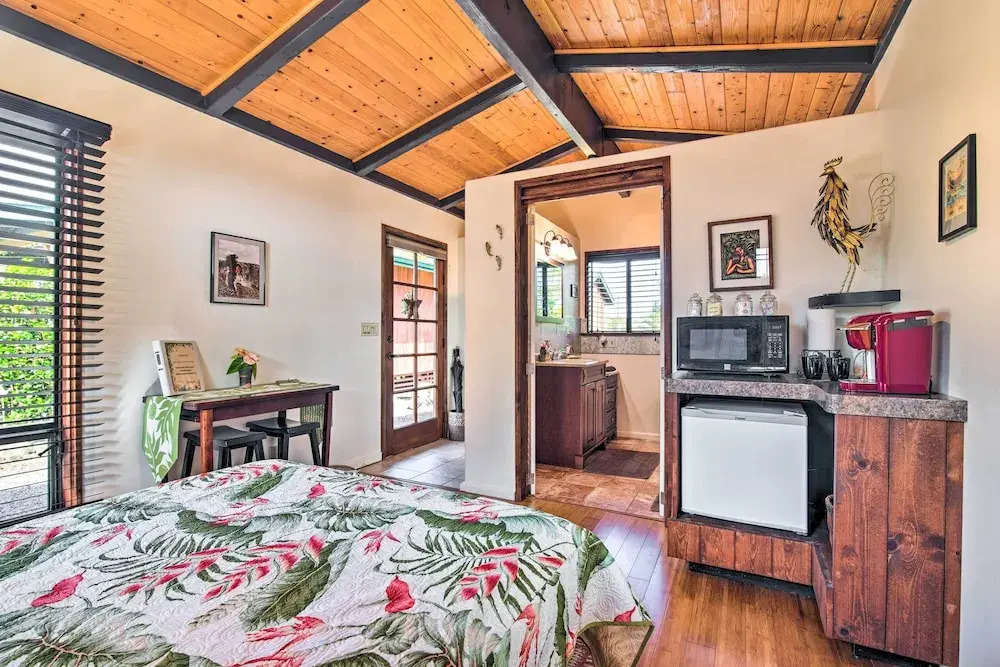 Cozy Volcano Studio w/ Phenomenal Rainforest Views