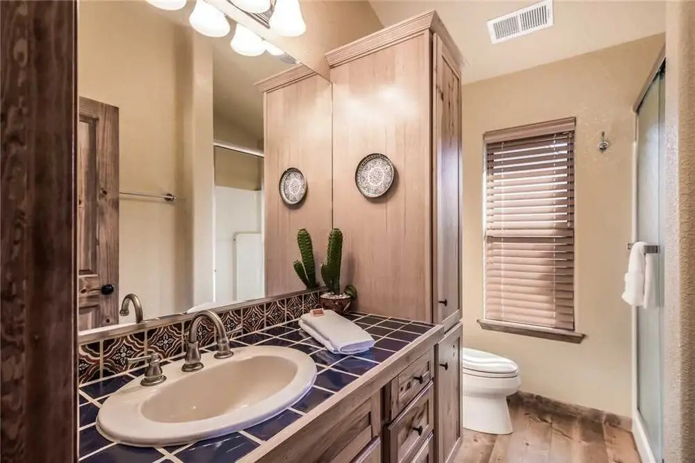 Casa Wildwood, 4 Bedrooms, Sleeps 8, Air Hockey, Ping Pong, Hot Tub