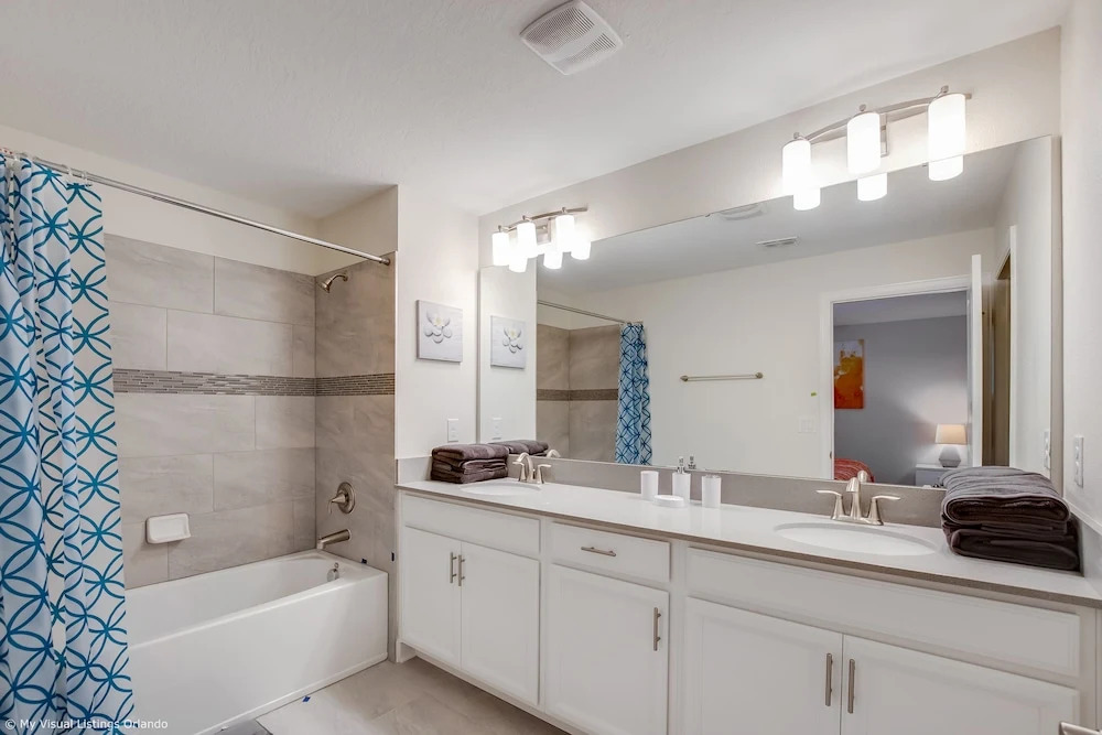 780pb Luxury Furnished 5 Bedroom 4 Bathroom