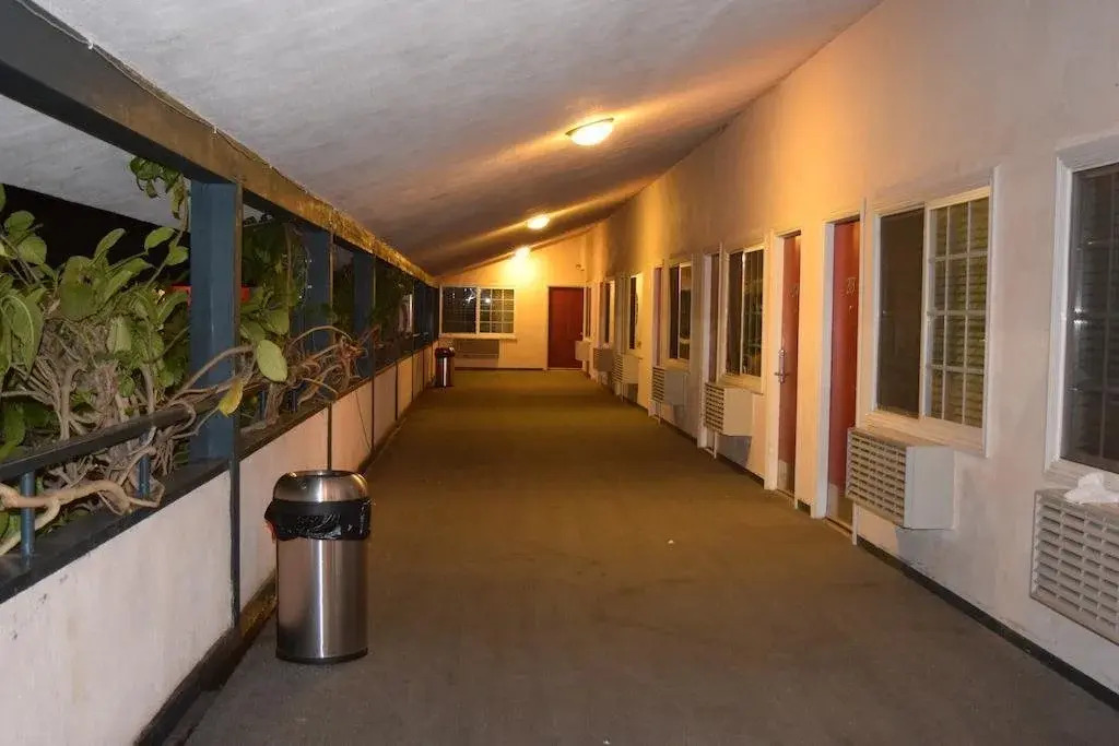 Rose Garden Inn
