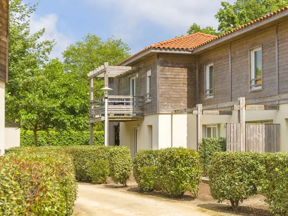 Nice Apartment With a Dishwasher Near a Recreational Lake