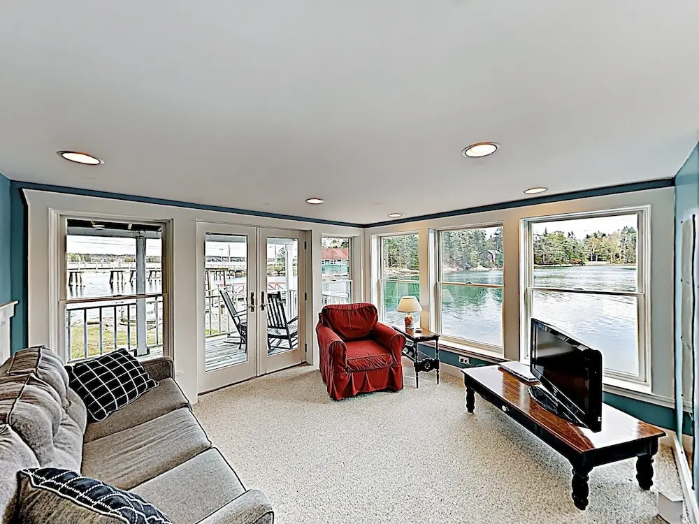 New Listing! Bayfront Getaway W/ Stunning Views 4 Bedroom Home