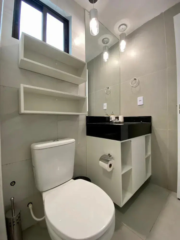 Flat a 120 metros das Piscinas Naturais