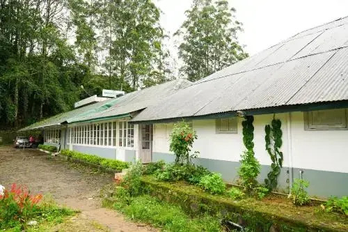 OYO 15209 Hotel Merimaid