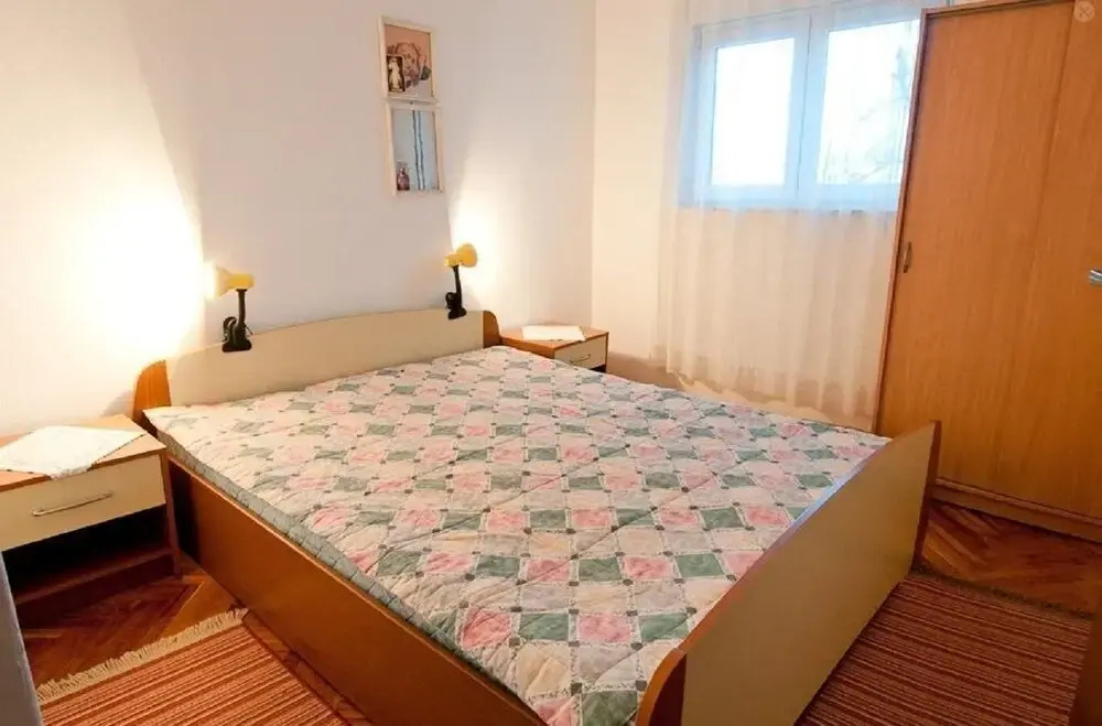 Teo - 8m From the sea & Parking - A1 Žuti