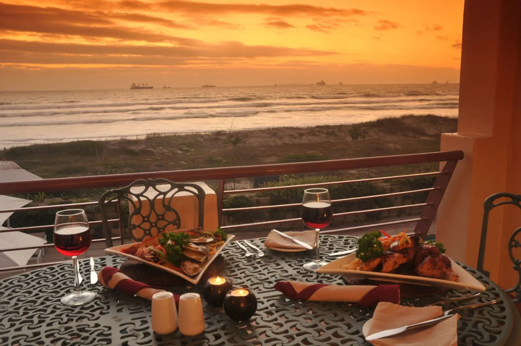 Cape Town Beachfront Apartments at Leisure Bay
