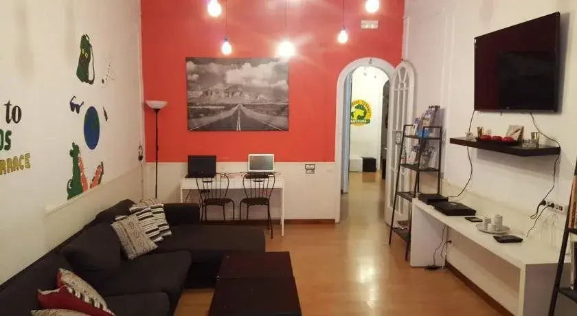 Fabrizzios Terrace Hostel