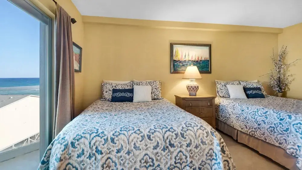 Regency Towers 603 East - One Bedroom Condo
