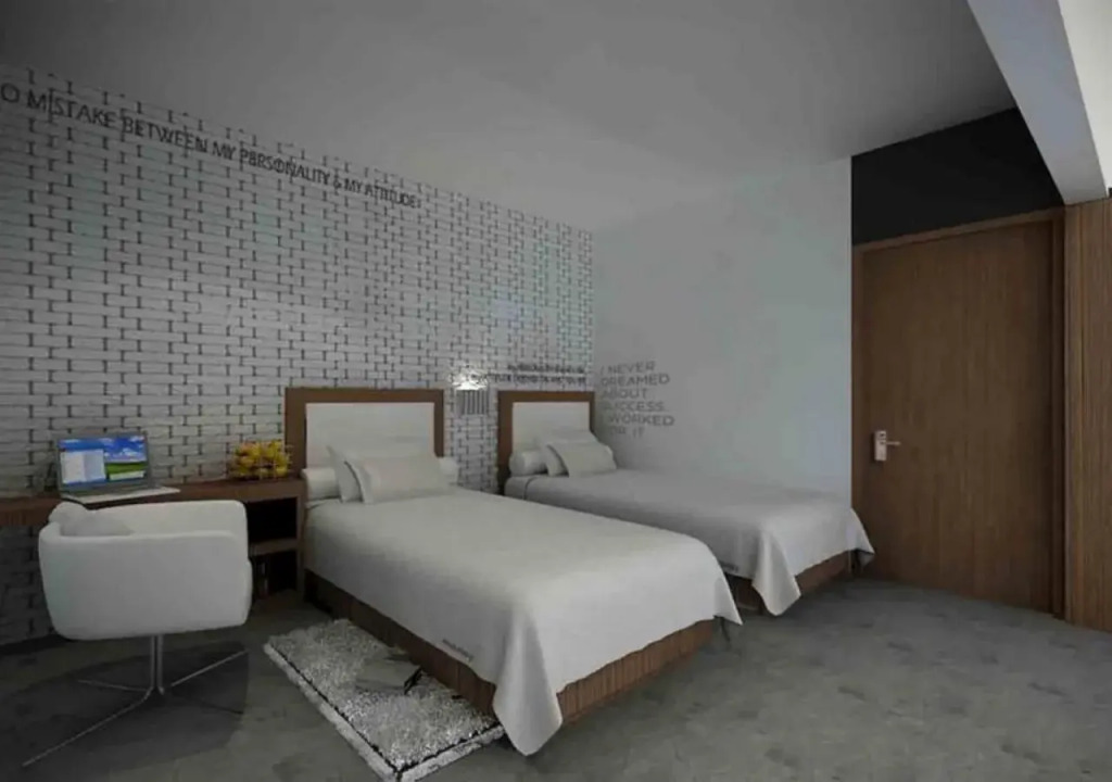 Maxley Pluit