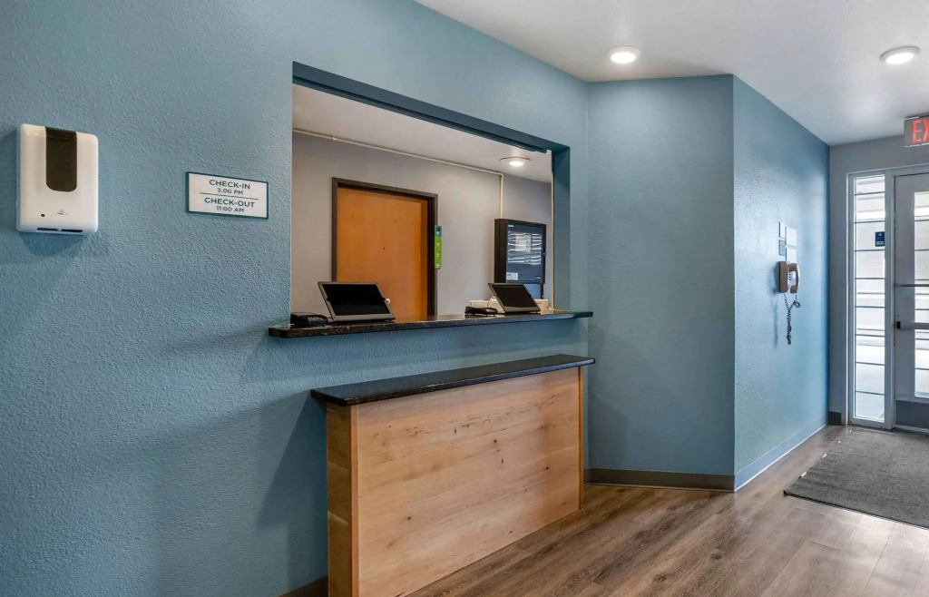Extended Stay America Select Suites - Indianapolis - West