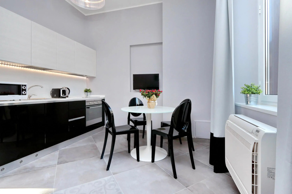 Rm-h501-pale6i4 Monti Apartments - M14