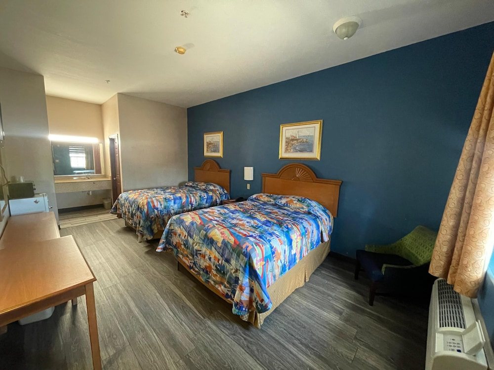 Airport Inn & Suites South Padre Island I 37