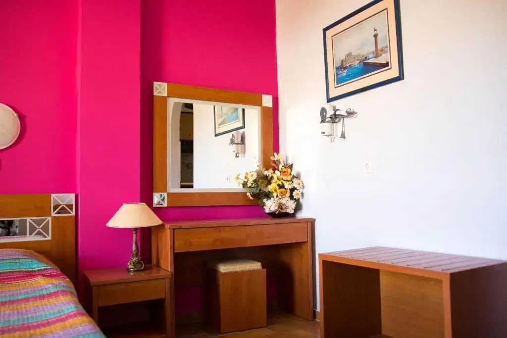 Zafira Studios