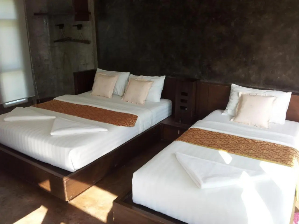 Silver Sands Resort - Koh Tao