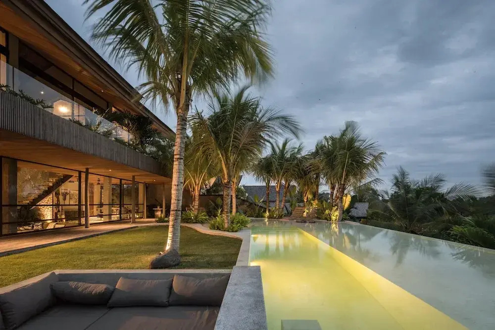 Exceptional Architect's 5BR Villa, an Oasis Gem in Canggu Centre