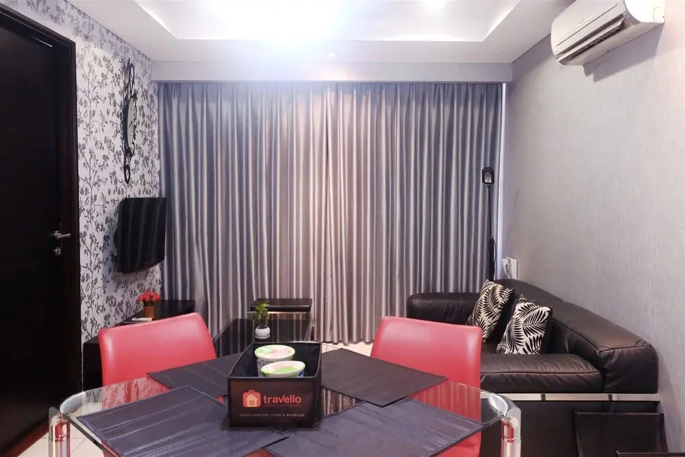 2BR Patria Park Apartment by Travelio