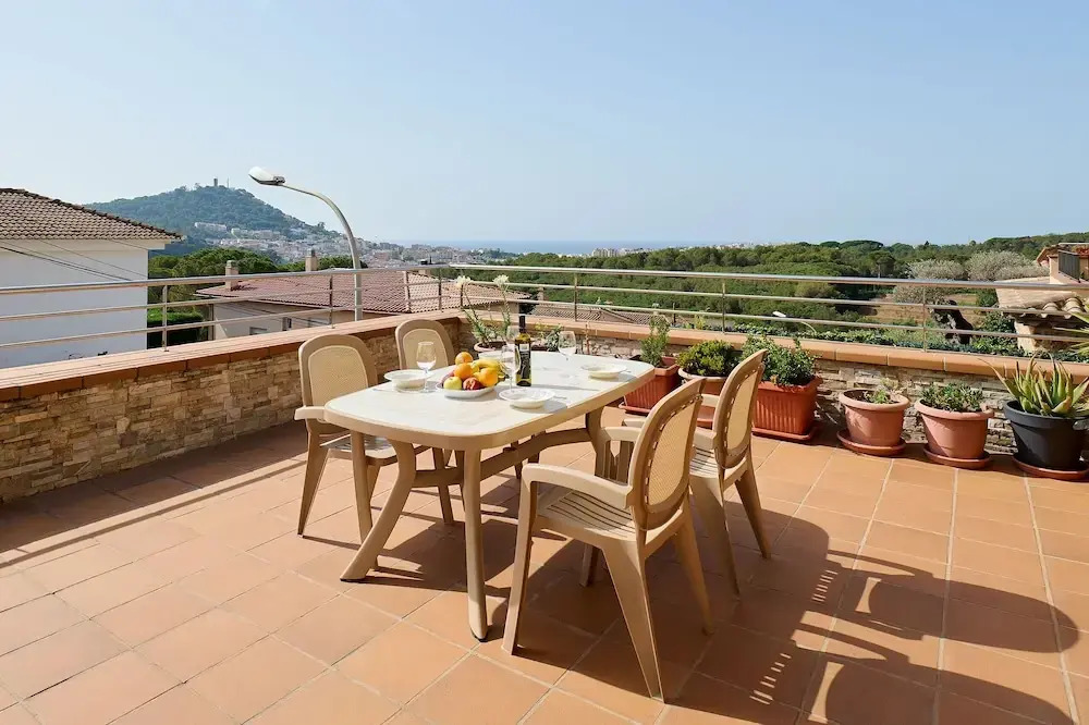 Marina in Blanes With 6 Bedrooms and 4 Bathrooms