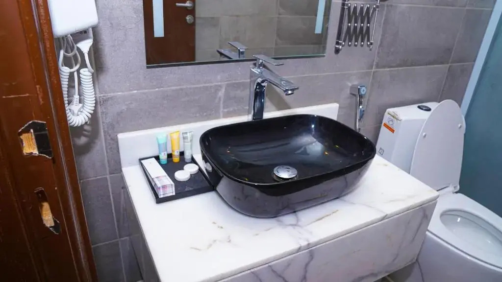 Clowzer Serviced Apartments
