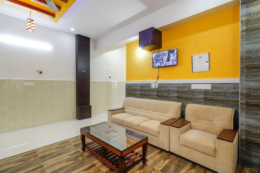 OYO 62672 SKN Lodge