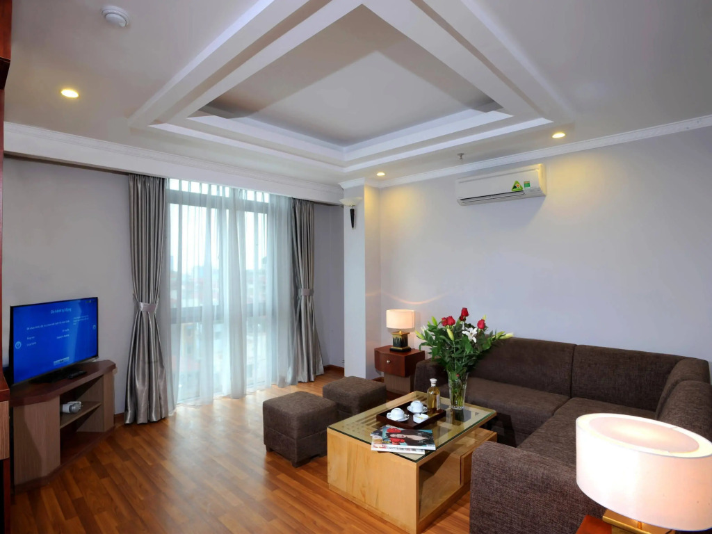 Gallant Hotel
