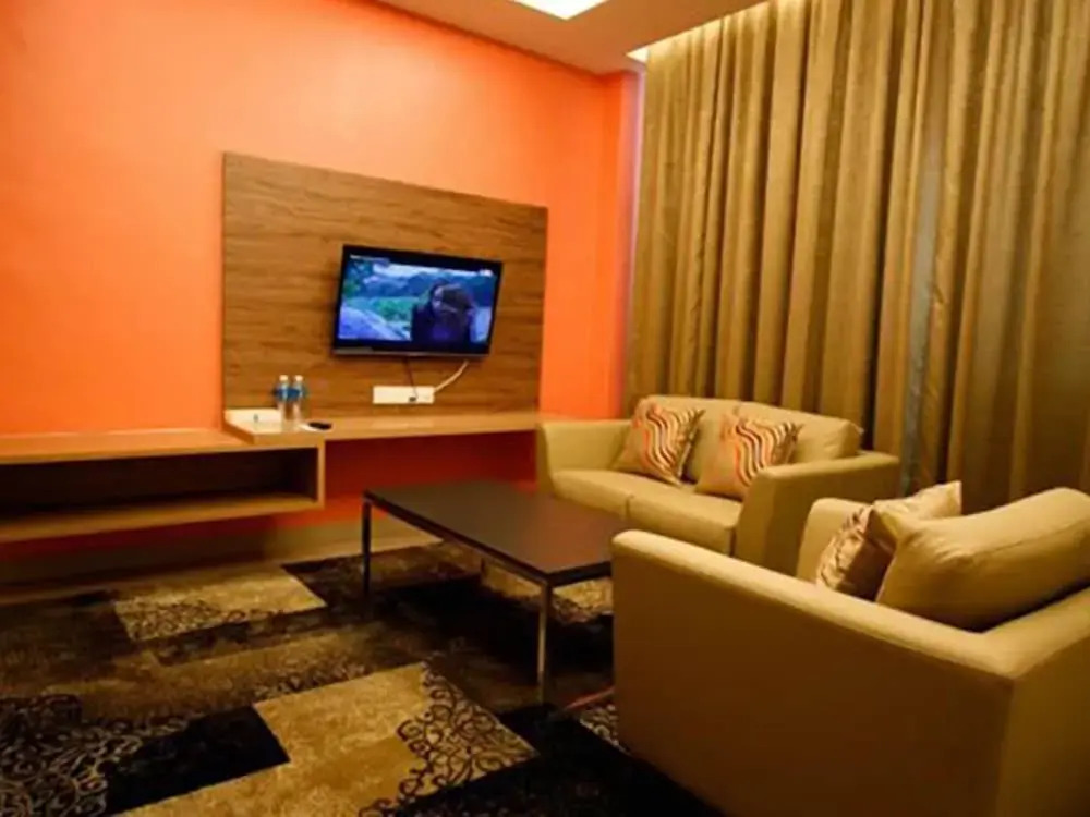 D Hotel