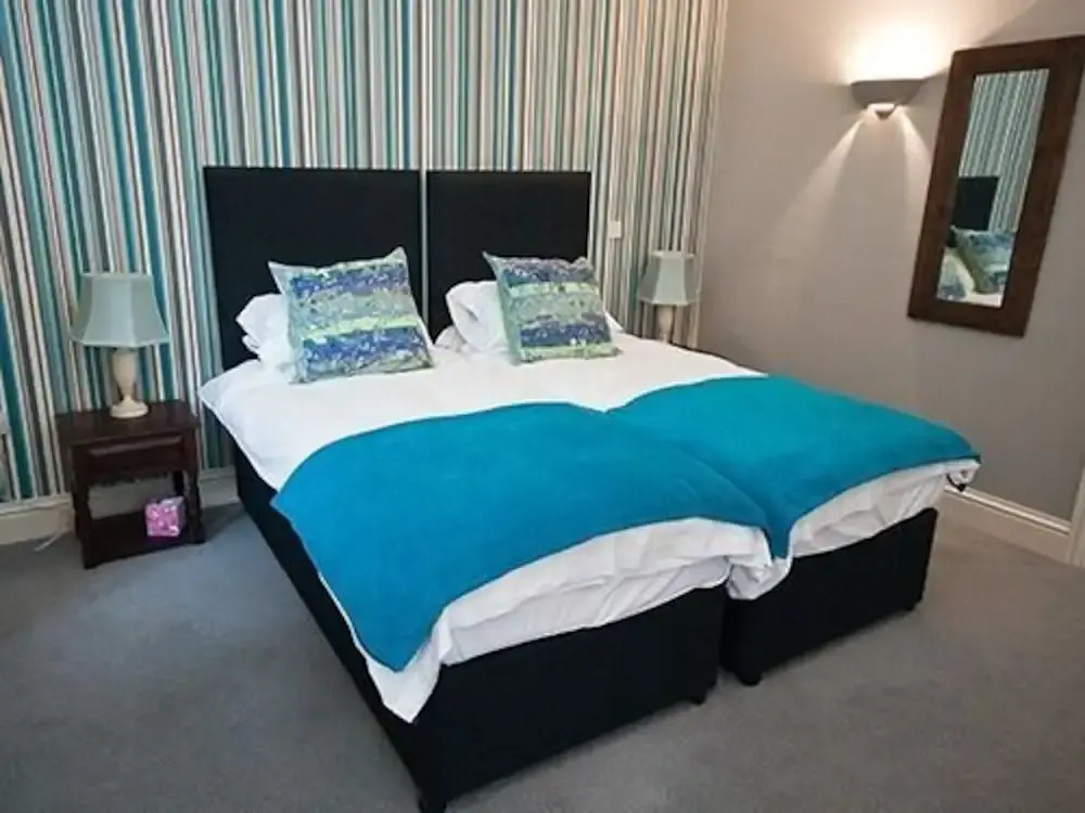 The Lawns Hotel