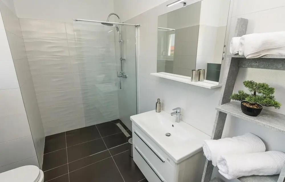 Three-Bedroom Holiday Home In Kozino