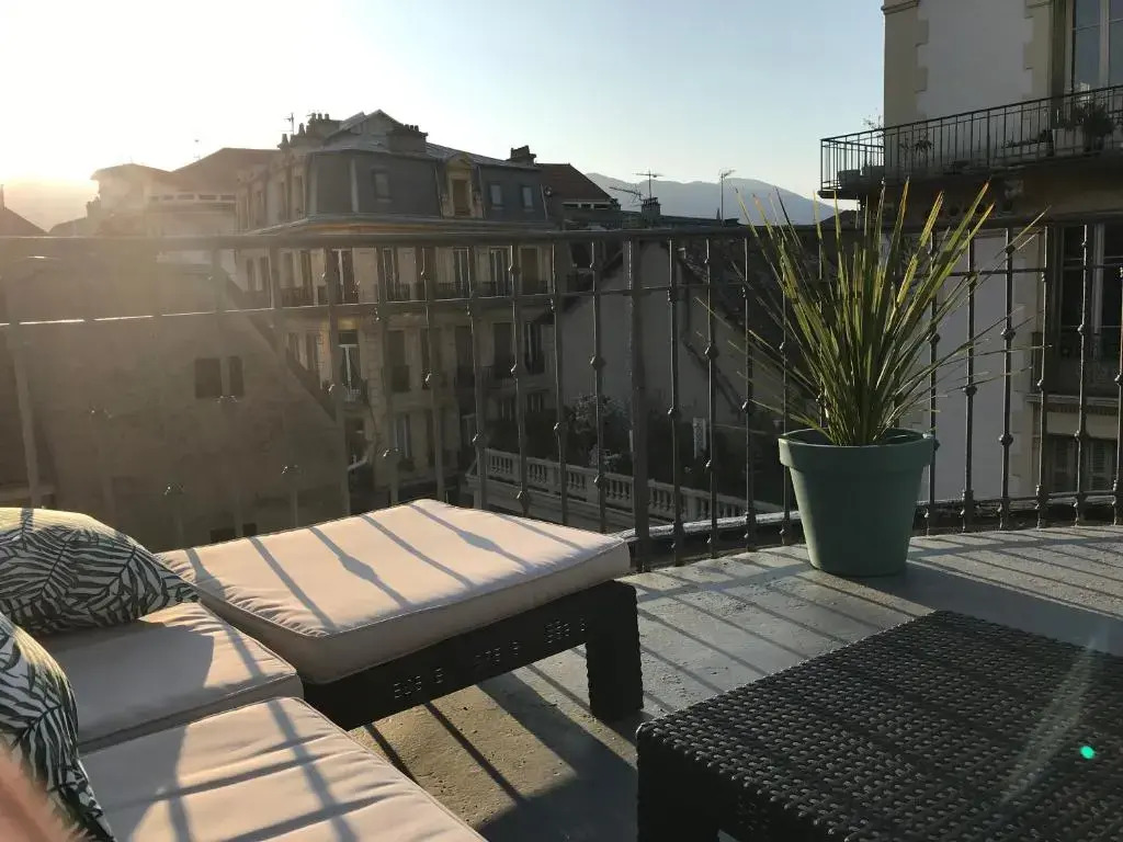 Appartements Confidence - hyper centre ville, calme SEJOURAIXLESBAINS