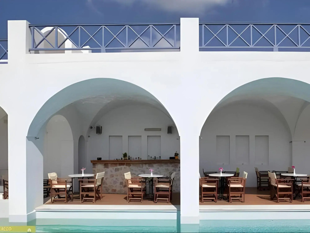 Meltemi Suites