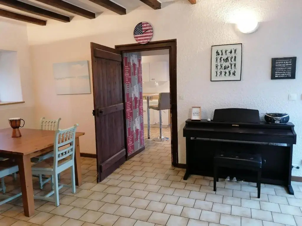 Gite Andouillé, 4 pièces, 5 personnes - FR-1-600-184