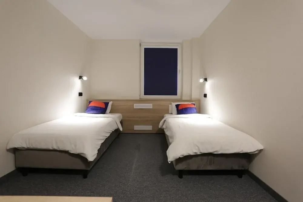 Hotel ROK