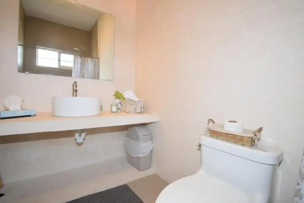 Carlota Guest House