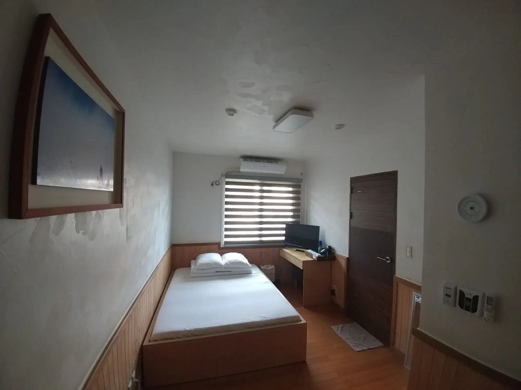 Backpackers Home