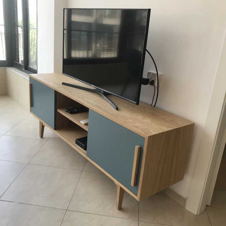 2 Bedroom Apartment with Hot Tub Facing Bograshov Beach