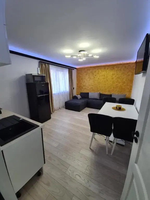 Diamonds House 2