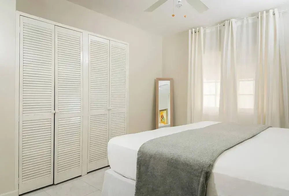 Pines Serenity Suites in Kingston 6