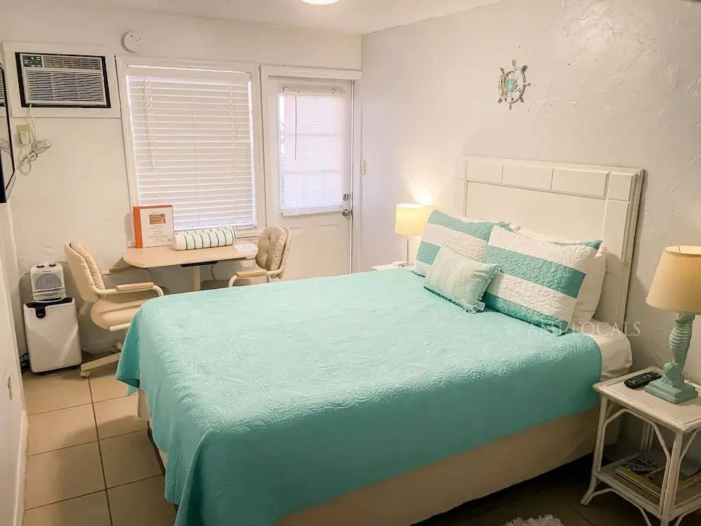 Island Time Inn Suites by AMI Locals