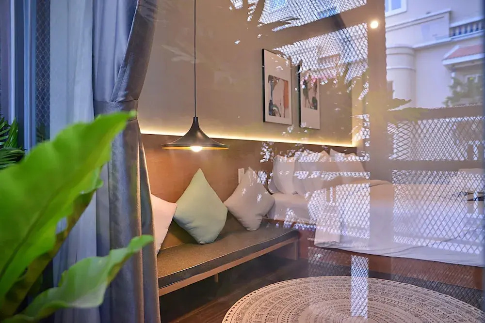 New Hotel