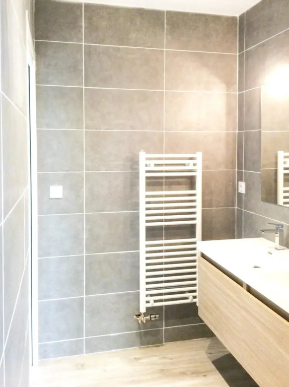 Apartment With one Bedroom in Villeurbanne, With Furnished Terrace and