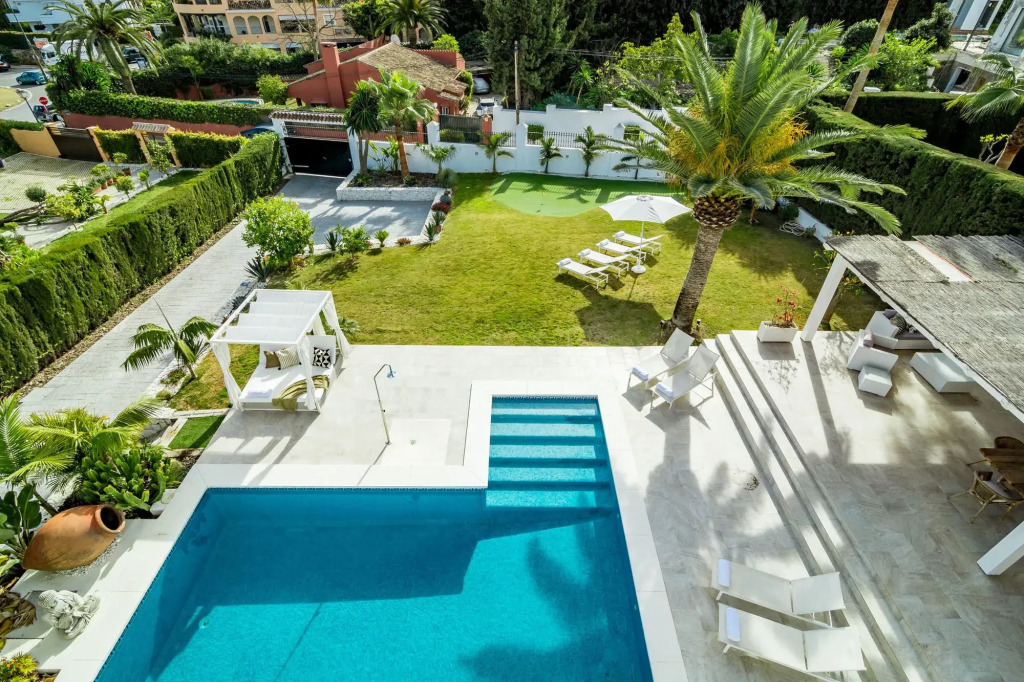 VM-Luxury 4 bedroom villa private pool