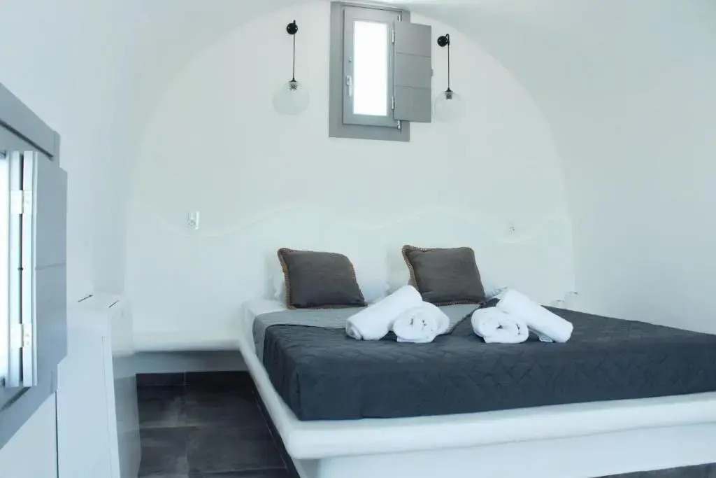 Aeron Suites
